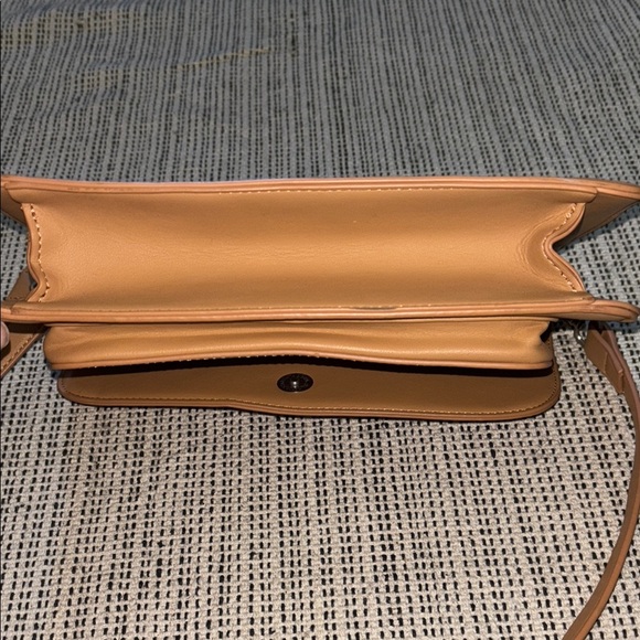 Pixie Mood Tan Crossbody Bag - Picture 10 of 10